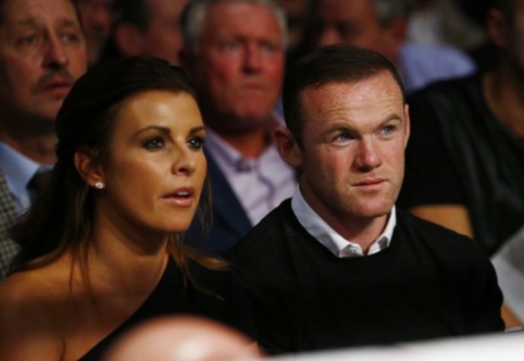 W. Rooney defended his wife from critics