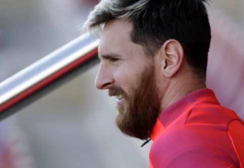 L. Messi will miss the match against "Malaga" due to nausea.