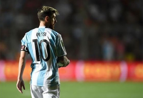 Shocked L.Messi Paid Off Debts to Security Guards