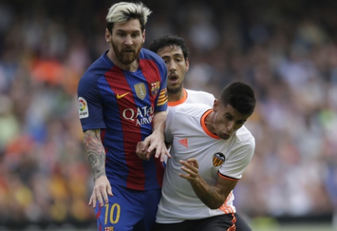 Press: "Barcelona" to acquire "Valencia" defender for 30 million euros