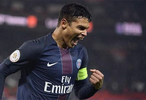 Official: PSG managed to keep defender T.Silva