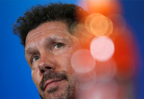 D. Simeone: "I don't like it when tribunes fall silent"