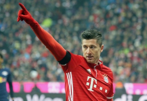 R. Lewandowski refused the opportunity to become the most expensive footballer in the world