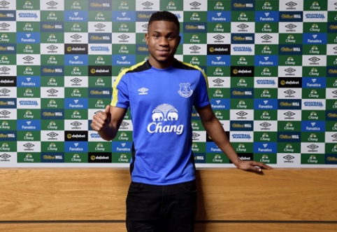 Official: "Everton" acquired a promising 19-year-old for 10 million pounds sterling