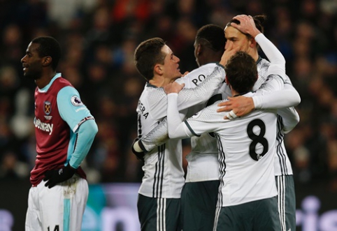 "West Ham" player from the 10th minute could not withstand the attack of "Man Utd" (VIDEO)