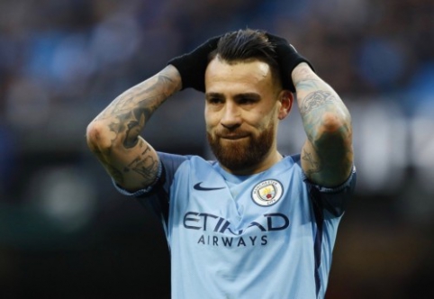 "Real" is interested in N. Otamendi