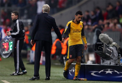 M.Keownas: "A.Wenger reaches lowest point of career"