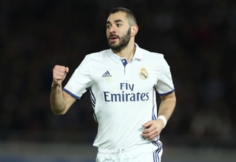 Press: K. Benzema extends contract with "Real" in the summer.