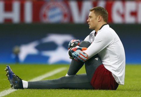 Successful foot operation performed by M. Neuer