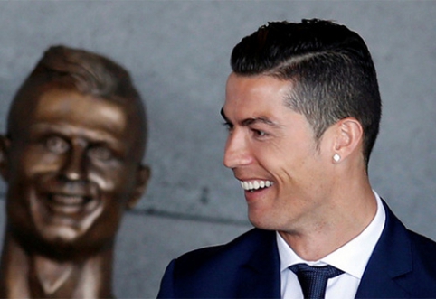 Creator of scandalous C. Ronaldo bust: "I was ready for criticism"