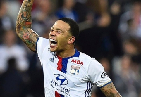 In France M. Depay scored from half the field, while "Lyon" and PSG celebrated victories (VIDEO)