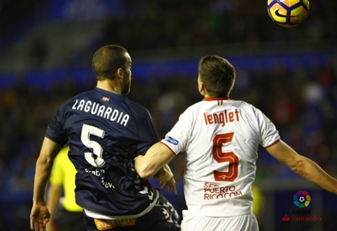 "Alaves" took important points from "Sevilla" team (VIDEO)