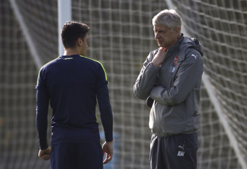 A. Wenger: M. Ozil is Missing S. Cazorla