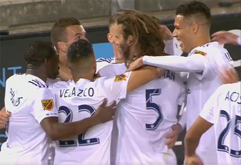 Player tried to repeat P. Dybala's and C. Ronaldo's goal celebrations in the MLS league (VIDEO)