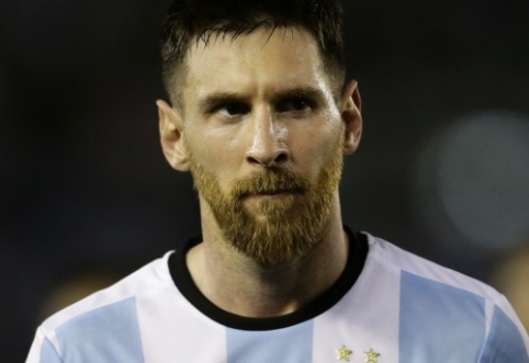 Official: L. Messi will play in China next season (April 1st post)