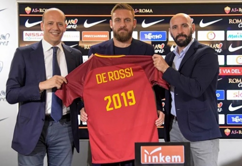 D. De Rossi extended contract with "Roma" for two more years