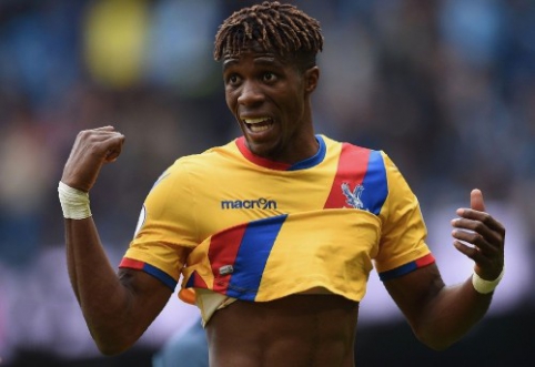 W. Zaha linked the future with "Crystal Palace"