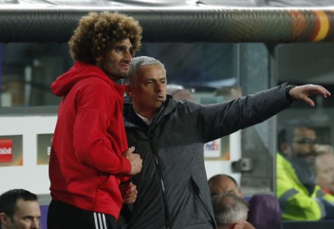 M. Fellaini: I Broke My Leg Because of J. Mourinho