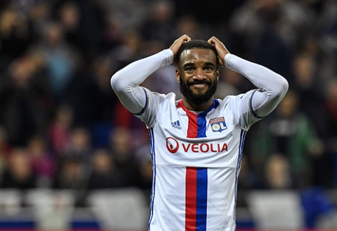 Official: A.Lacazette will leave "Lyon"