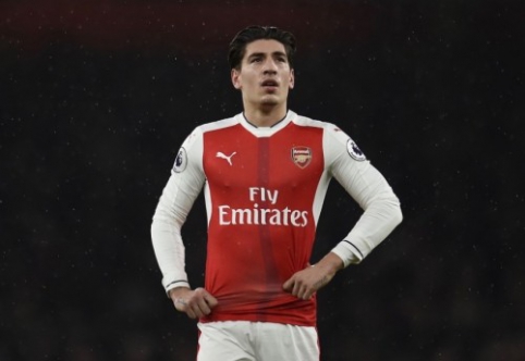 "Arsenal" rejected PSG's offer for H. Bellerin