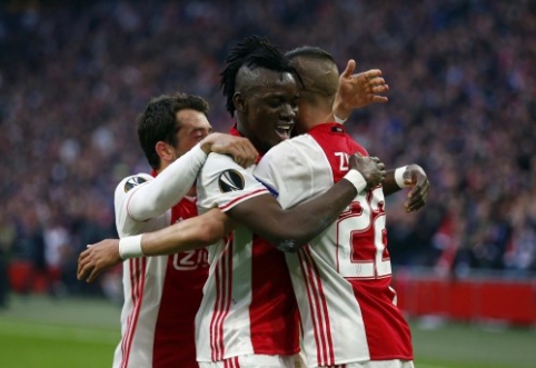 "Ajax" started the Europa League semi-final by crushing "Lyon" (VIDEO)