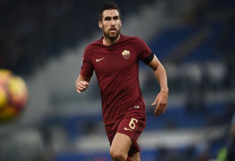 "Roma" captain K. Strootman suspended for simulation