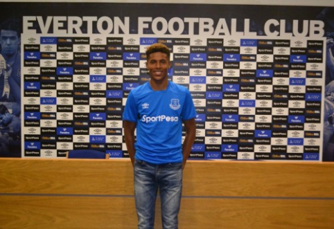 "Everton" acquired a promising defender from the Netherlands