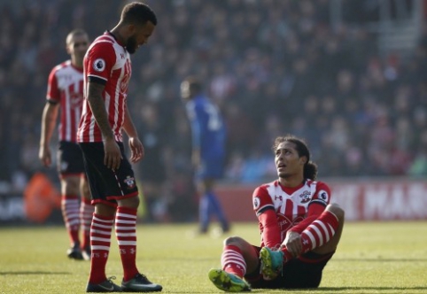 In the presentation of the new "Southampton" outfit - V. van Dijk with R. Bertrand (PHOTO)