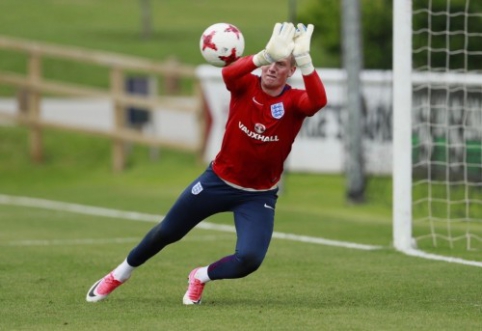 Former goalkeepers praise J. Pickford: £30 million for him is cheap