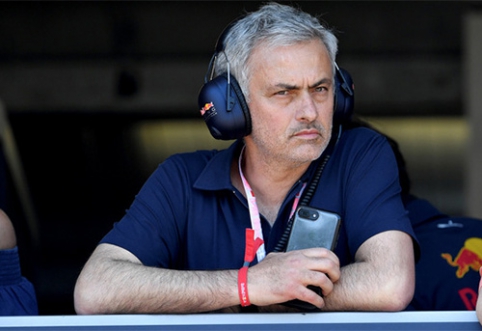 J. Mourinho talked about the firefighter's role.