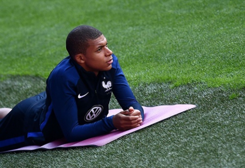 From K. Mbappe's lips - bad news for the PSG team.