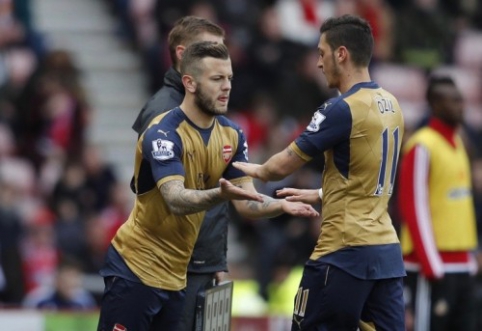 T. Adams: Özil's acquisition was an insult to Wilshere