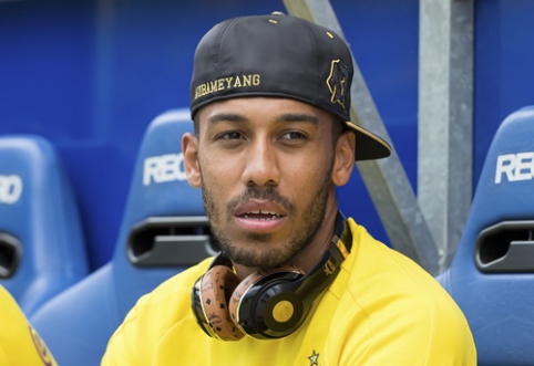 "Borussia" coach denies talks about P. Aubameyang's departure to China