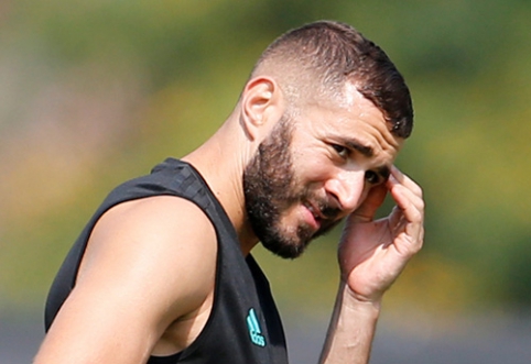 July 22 transfers and rumors: "Real" attempts to sign K. Benzema and active "Chelsea" club