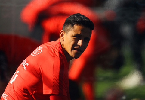 "Arsenal" does not give up: rejected an impressive offer from "Man City" for A.Sanchez