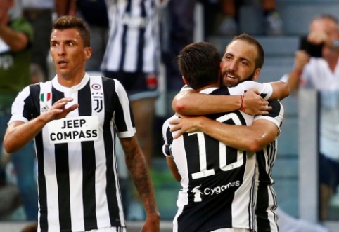 "Serie A" season started with victories for "Juventus" and "Napoli" (VIDEO)