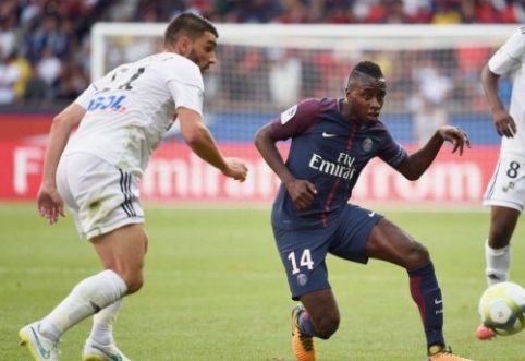 B. Matuidi arrived in Turin (PHOTO)