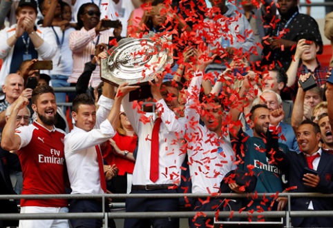 "Community Shield" trophy after 11-meter penalty series went to "Arsenal" club (VIDEO)