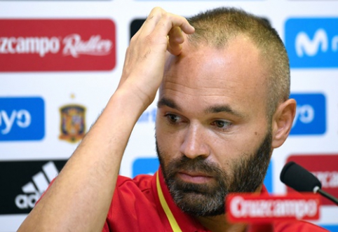 A. Iniesta extended his contract with a Japanese club