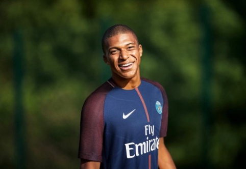 K. Mbappe assigned PSG jersey number