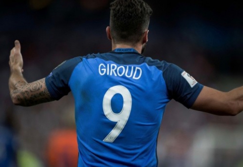 C. Adamas: Giroud "Arsenal" left because of his wife