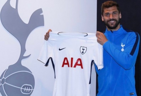 Official: "Tottenham" strengthens F. Llorente