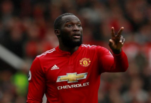 R. Lukaku's mother used to carry his birth certificate when he played among children