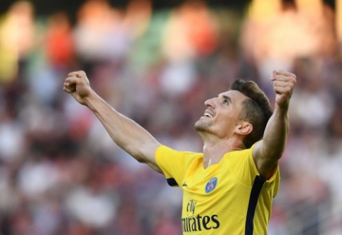 "Man United" is interested in PSG defender.