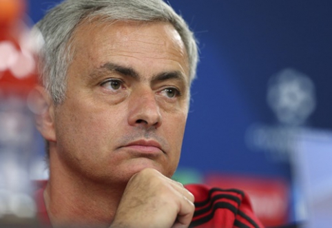 PSG after the season will seek to invite J. Mourinho to the team