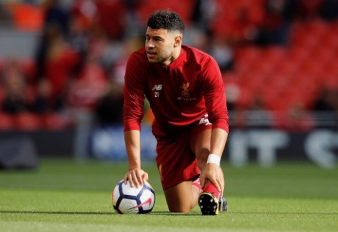 J. Klopp does not plan to field A. Oxlade-Chamberlain in the middle of the field