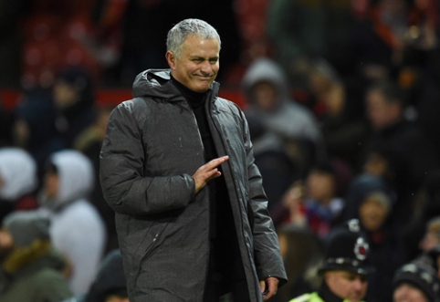 J. Mourinho on A. Young's goal: I was surprised that P. Pogba let him take this shot (VIDEO)