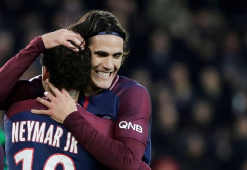 E. Cavani: Neymar Scores 11-Meter Penalties