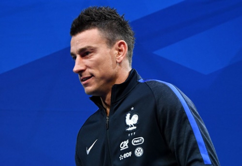 L. Koscielny ends his career in the French national team after the World Cup.