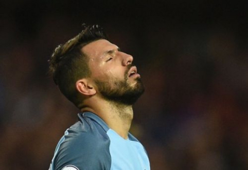 S. Aguero does not remember until when his contract is valid.